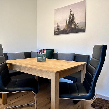 Gemuetliche Ferienwohnung Mit Kostenfreiem Pool Höchenschwand Buitenkant foto