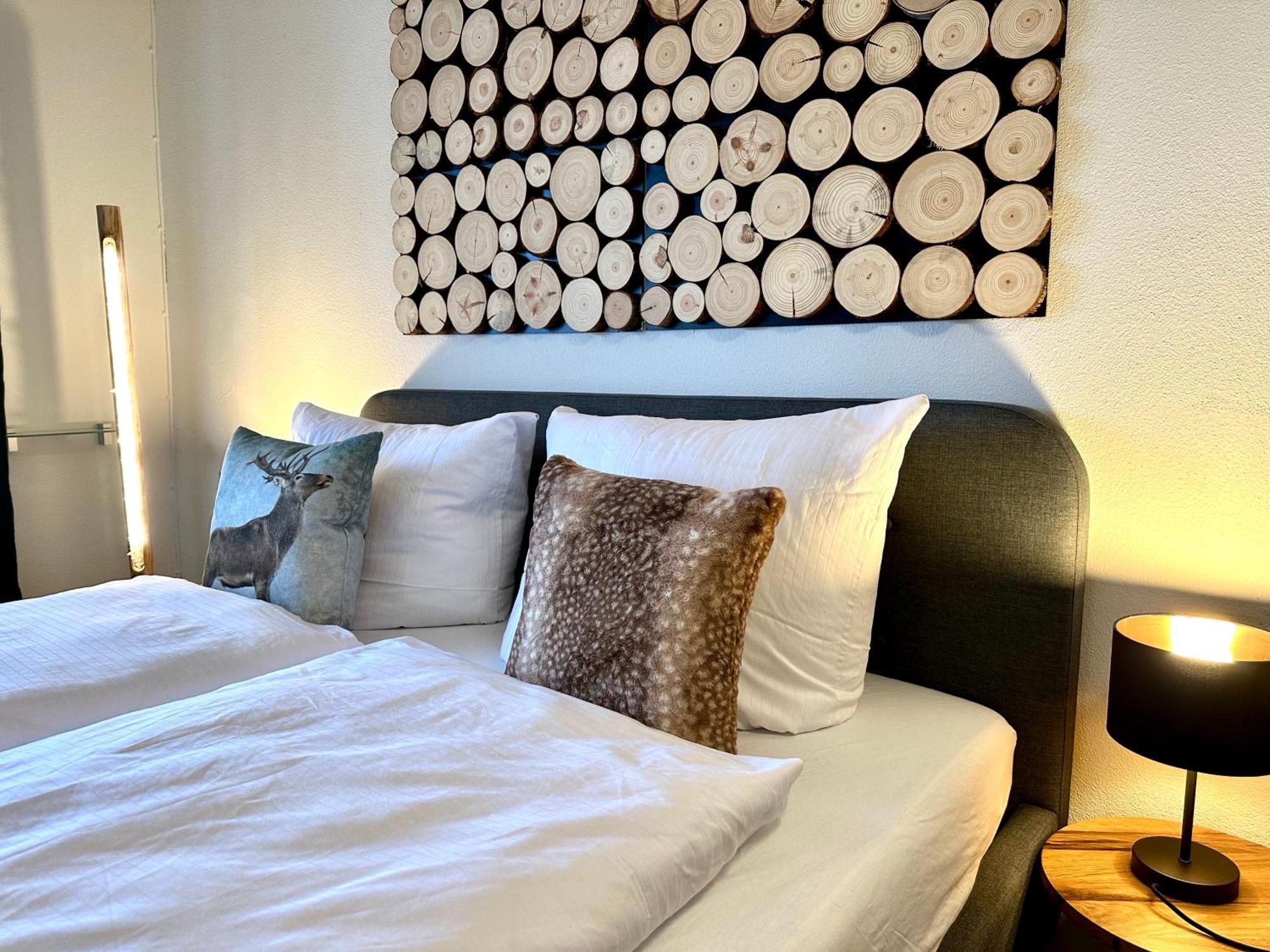 Gemuetliche Ferienwohnung Mit Kostenfreiem Pool Höchenschwand Buitenkant foto